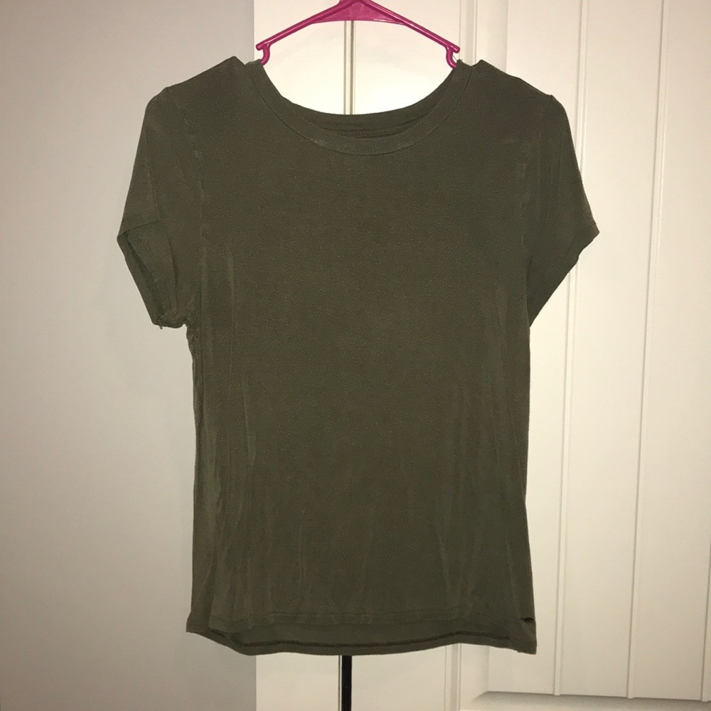 soft and sexy tee!